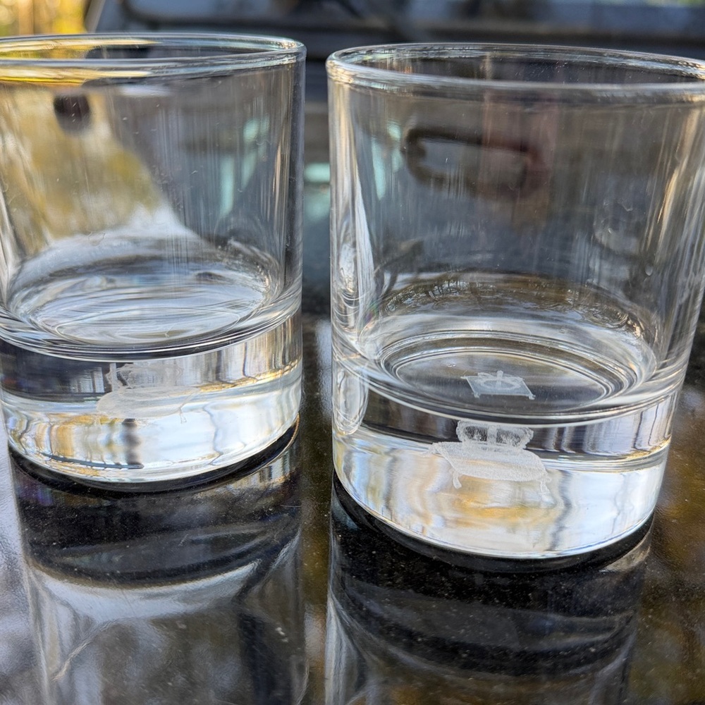 2 Crown Royal 3D floating Crown